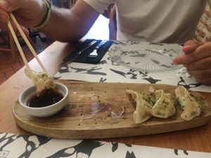 Gyozas de verduras at Valentin in A Coruna