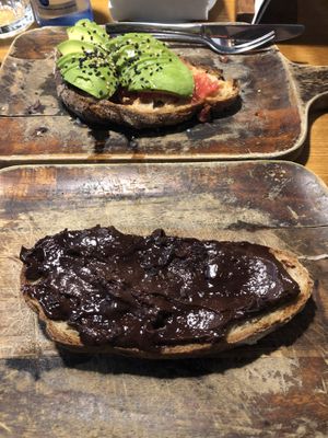 Vegan nutella toast at Valentin in A Coruna