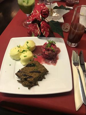 Weihnachten 2017 Nussbraten  at Mariposa in Nuremberg