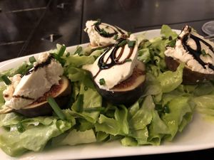 Fig salad with almond cream  at Mariposa in Nuremberg