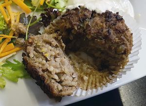 Lentil muffins with sweet potato puree (main course) - detail at Mariposa in Nuremberg