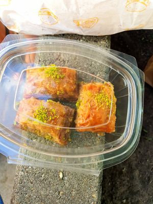 Baklava at Vegöner in Nuremberg