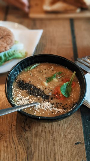 Linsen suppe at Geh Veg in Berlin