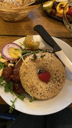 Avocado Bagel at Geh Veg in Berlin