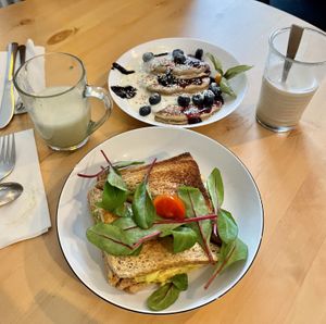 Blueberries pancakes and savory toasties. Matcha and chai latte    at Geh Veg in Berlin
