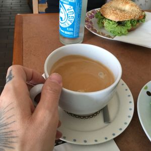 coffe & fair sparkling water at Geh Veg in Berlin