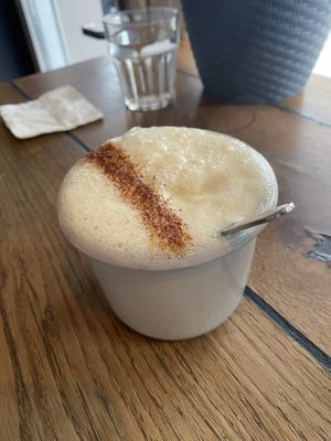 Flüssiger Apfelkuchen  at Geh Veg in Berlin