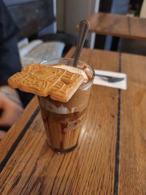 Speculoos Latte at Geh Veg in Berlin