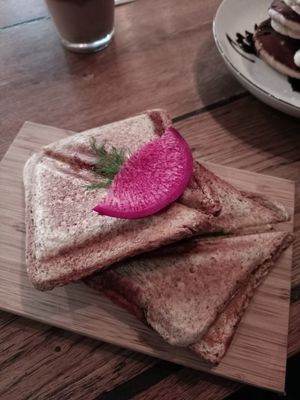 Toasties at Geh Veg in Berlin