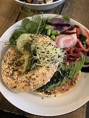Avocado Brot at Geh Veg in Berlin