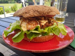 Cheez Burger at Vegano in Gross-gerau