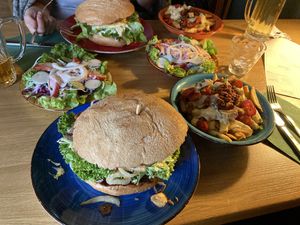 BBQ Burger Chilly Cheeze Fries at Vegano in Gross-gerau