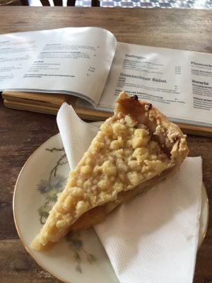 Apple Cake (3,90€) ❤️ at Valladares in Berlin