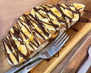 Sourdough bread with peanut butter, banana and chocolate at Bohemian Lane in Bilbao