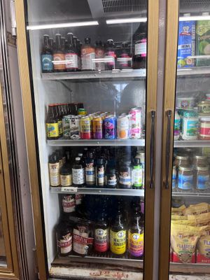 Local kombucha selection at Beehive Cafe & Juice Bar in South Miami