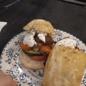  at El Oju in Granada