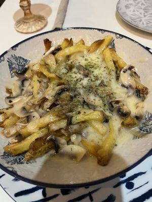 Golden Papas  at El Oju in Granada