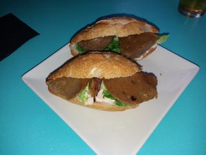 Bacon sandwich at El Oju in Granada