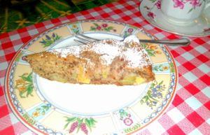 vegan cake at Welcome Bistrot in Trieste