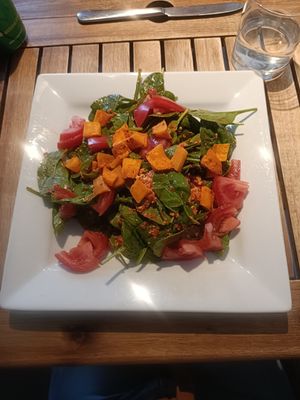 Spinach salad at Naturally Fiordland in Te Anau