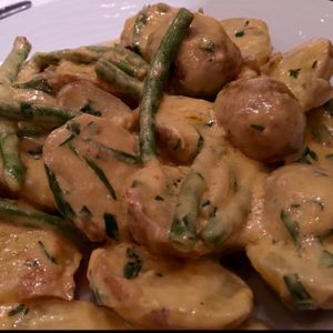 potatoes and herbs at Naturbar in Frankfurt