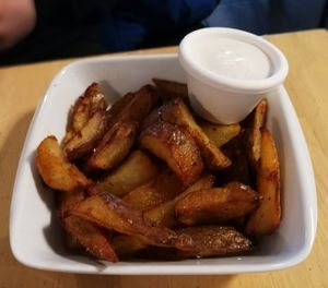  at Mezzaluna in Saint-laurent-blangy