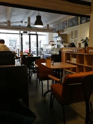  at Mezzaluna in Saint-laurent-blangy