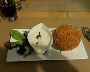 Entrée at Mezzaluna in Saint-laurent-blangy