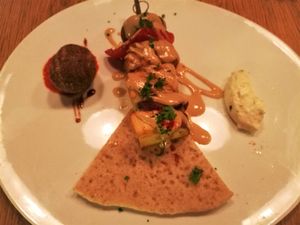 Main dish of 5,000 yen Course at 8ablish Cafe in Tokyo