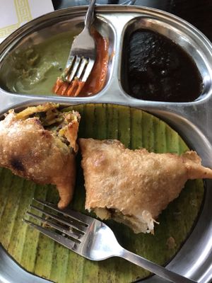 Samosas at Suprabhat in Austin