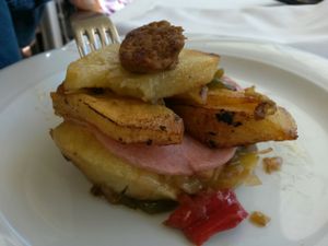 Milhojas de patata con chorizo vegano y mortadela casera vegano at Casa Chema in Oviedo