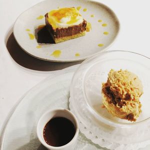 Tarta Massini y helado de turrón at Casa Chema in Oviedo