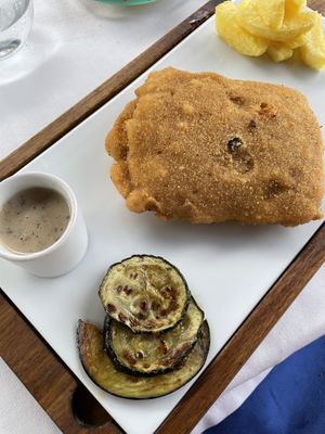 Cachopo de seitan y queso de anacardos  at Casa Chema in Oviedo