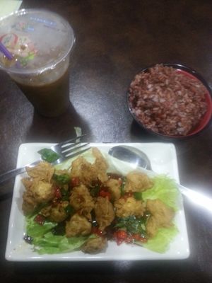 Xing Hua at Xing Hua Vegetarian 兴化美食 - Fortune Centre in Central Singapore