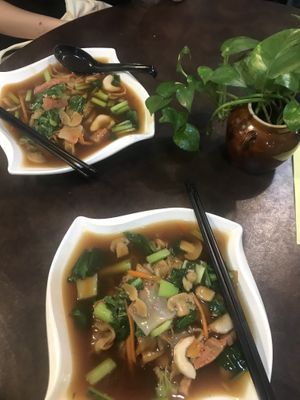 What can I say. Tasty meal with vegetables, I’m sold 🙌 at Xing Hua Vegetarian 兴化美食 - Fortune Centre in Central Singapore