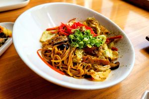 Yakisoba at Shizen Vegan Sushi Bar in San Francisco