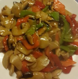 fried mixed mushrooms, carrots and red/green peppers  at HUI4 Lee 4 and 2 in Tianjin