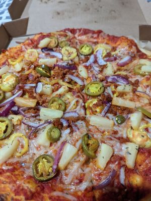 Vegan chorizo, pineapple, jalapeno, red onion, high rise pizza . 🤤 at Blaze Pizza in Gainesville