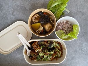 1. Mushroom Bak Kut Teh  素菇茶 RM20

2. Hokkien Yee Mee RM18

Extra RM2 Charges for Takeaway Container
 at Green Bamboo Organic Shop in Kuala Lumpur