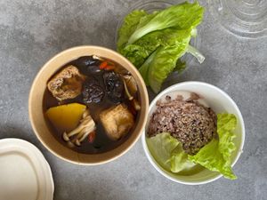 1. Mushroom Bak Kut Teh  素菇茶 RM20

2. Hokkien Yee Mee RM18

Extra RM2 Charges for Takeaway Container
 at Green Bamboo Organic Shop in Kuala Lumpur