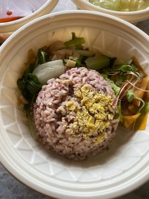 Brown rice + green veg 有机蔬菜香菇豆腐焖饭 Braised Organic Vegetables Mushroom with Sprouted Tofu Set (comes with brown rice, green vege n soup) RM22
 at Green Bamboo Organic Shop in Kuala Lumpur