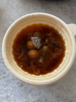 桃胶红枣龙眼糖水 Peach Gum Red Dates Longan at Green Bamboo Organic Shop in Kuala Lumpur