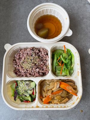 1 x HEALTHY DAILY SET MEAL 每日健康套餐 RM27.00
有机味噌苦瓜豆府 Organic Miso Bittergourd with Organic Sprouted Tofu
 at Green Bamboo Organic Shop in Kuala Lumpur