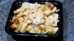 Mac N Yease (no cashews) delish!😋 at Quickie Too in Tacoma