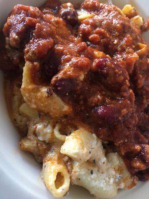 Omg the Chili MAC is freaken good!! We literally licked the bowl clean!!  at Quickie Too in Tacoma