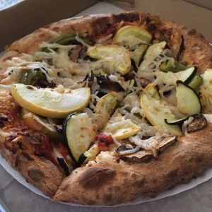 Mini Lite V at Magpies Pizza in Tucson