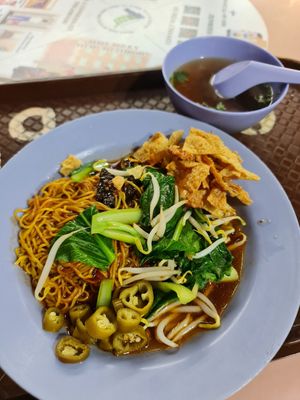 Mushroom Noodle 💚 ~ 6/2/23 at Guan Yin Zai - Kebun Bahru in Northeast Singapore