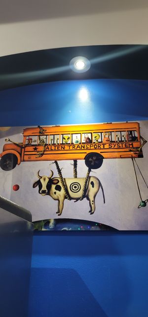 Alien theme at Vegan Galaxy in Huntington Beach