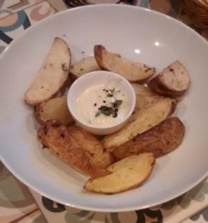 Potato wedges at VEGA - Luna in Madrid