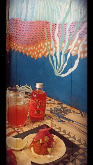 Tacos de jackfruit 🤩 at VEGA - Luna in Madrid